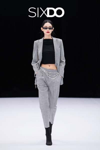fashion-show 0113SIXDO_Kiengcanteam.jpeg