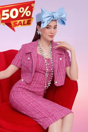 Magenta Strappy Tweed Dress And Vest Set (Cả bộ)