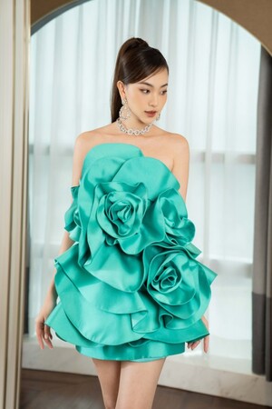 Sixdo Mini Woven Dress With Flowers 2