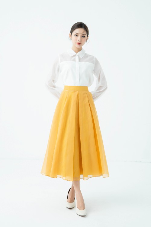 Sixdo Yellow Box Pleated Midi Skirt (Chân váy)