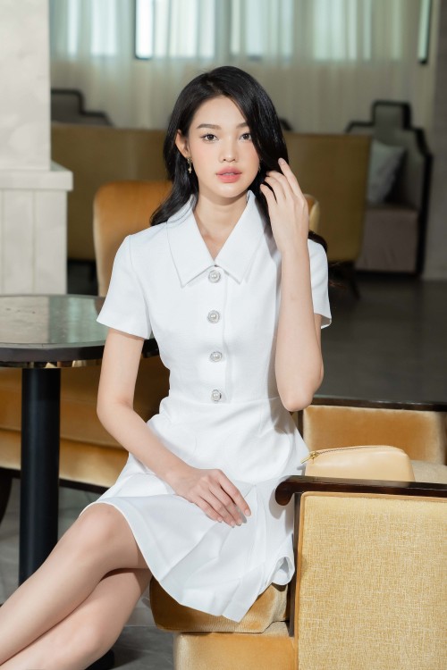 Sixdo White Short Sleeves Mini Raw Dress 1