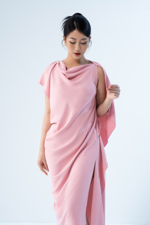 Sixdo Pink Split -side Midi Silk Dress