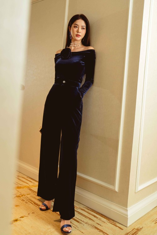 Navy Wide Leg Velvet Pants ( Quần nữ)