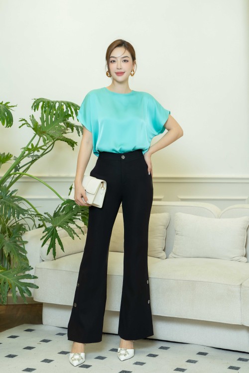Black Side Buttons Flare Woven Pants