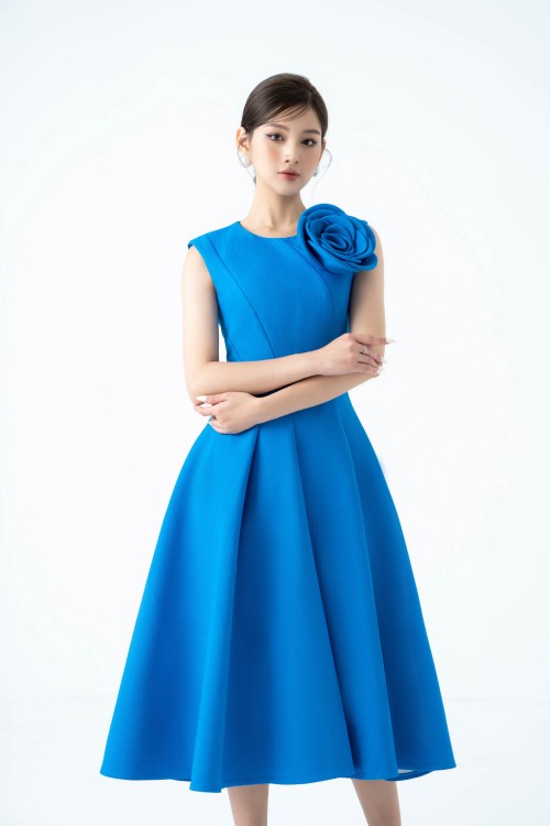 Dark Blue Sleeveless Midi Raw Dress