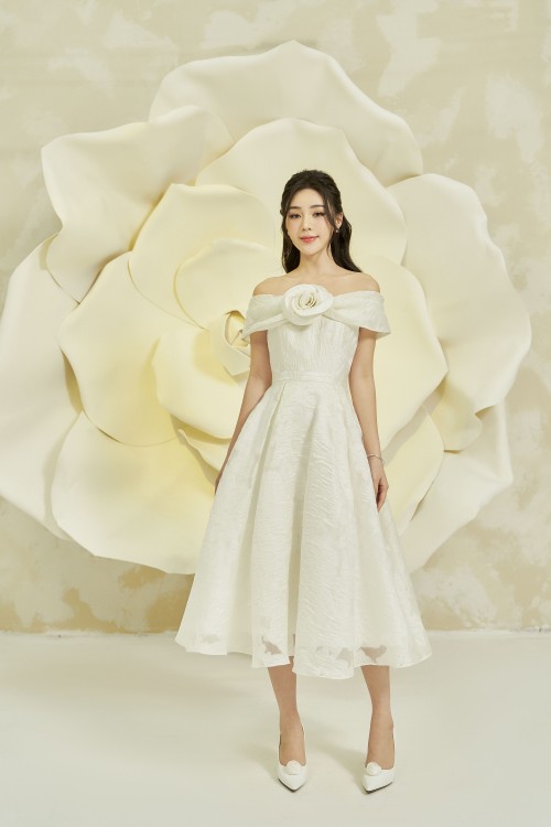 Cream Midi Brocade Dress With Flower