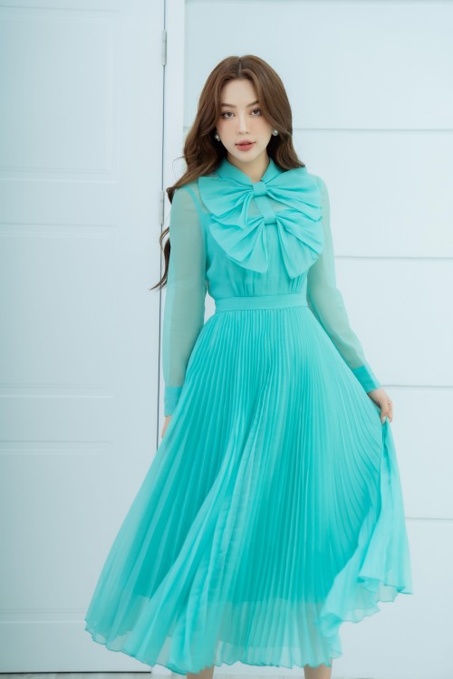 Turquoise Bowtie Midi Dress
