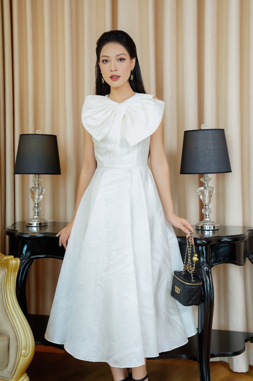 White Bowtie Midi Brocade Dress