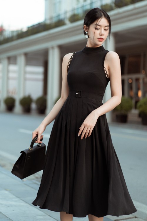 Black Pleated Midi Silk Dress