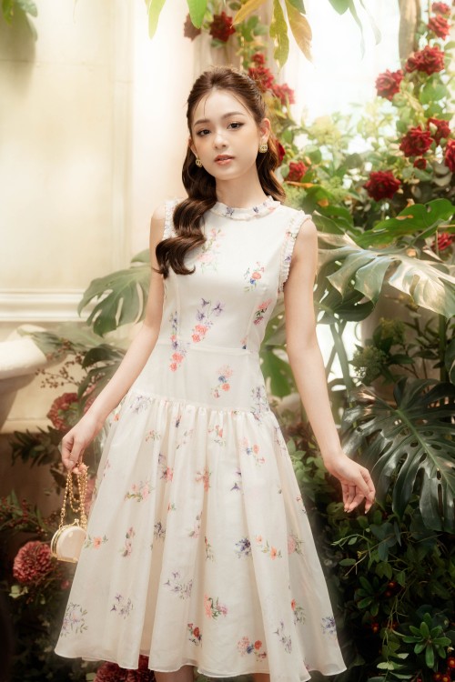 Z-Cream Floral Drop Waist Midi Dress