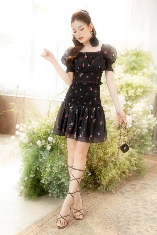 Z-Black Floral Mini Skirt (Chân váy)