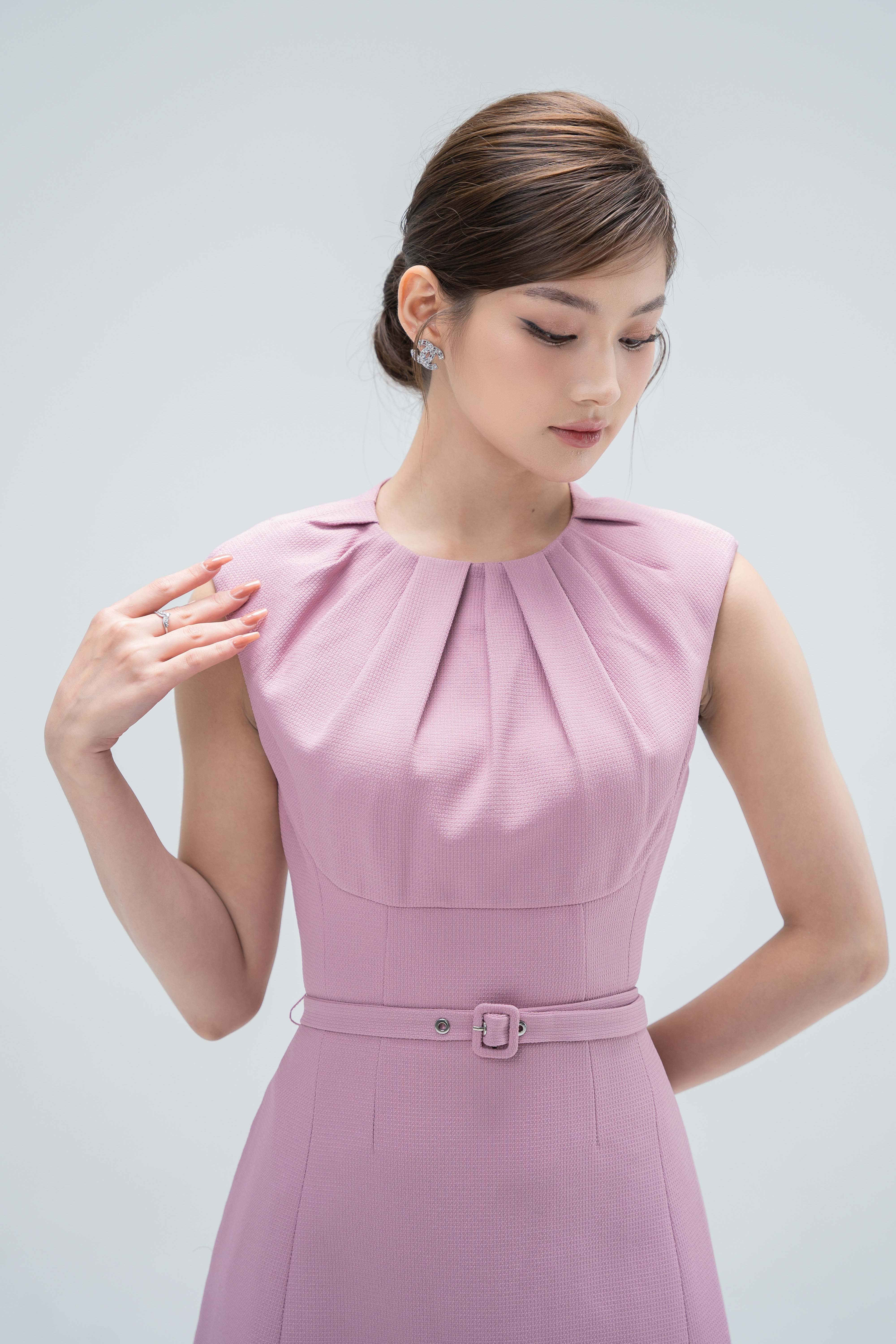 Váy Đầm - Pink Square Neck Midi Raw Dress