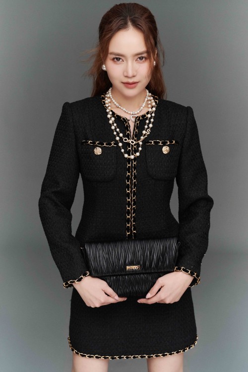 Black Long Sleeves Tweed Vest