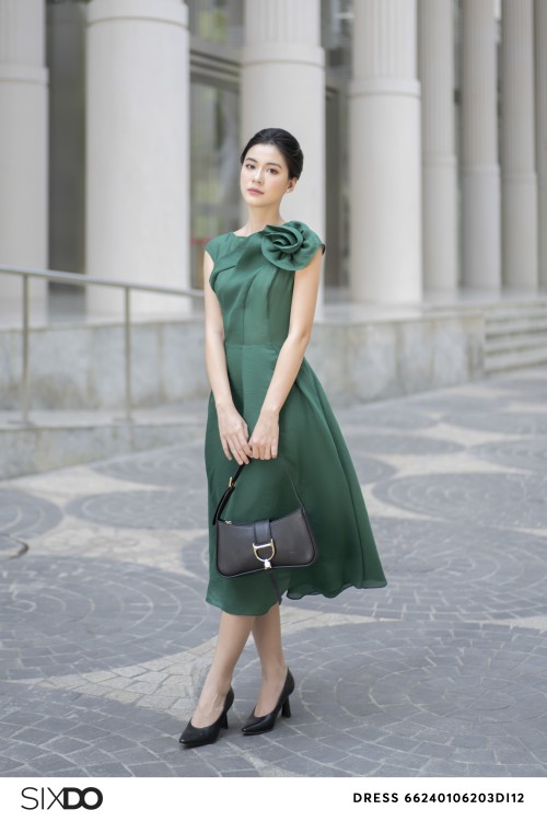 Green 3D Flower Organza Midi Dress
