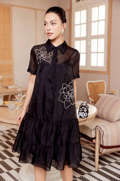 Sixdo Black Organza Midi Dress