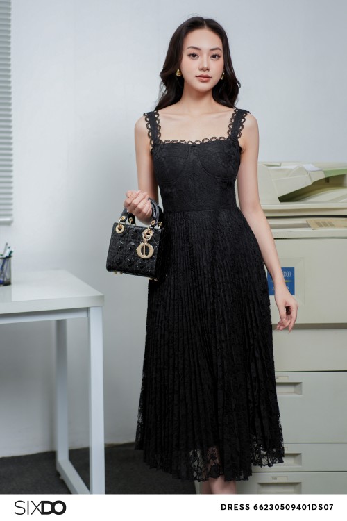 Black Pleated Midi Lace Dress