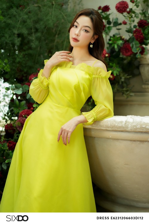 Sixdo Chartreuse Off-shoulder Organza Midi Dress