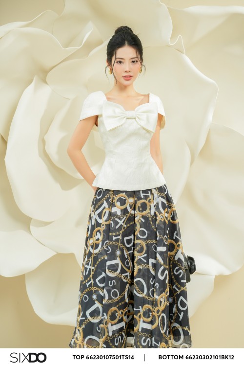 Sixdo Black Baroque Print Pleated Midi Skirt