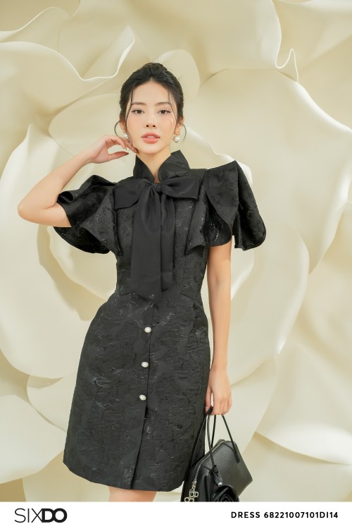 Sixdo Black Butterfly Sleeves Midi Brocade Dress