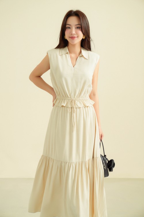 Sixdo G-Beige Sleeveless Woven Blouse & G-Beige Woven Flared Skirt