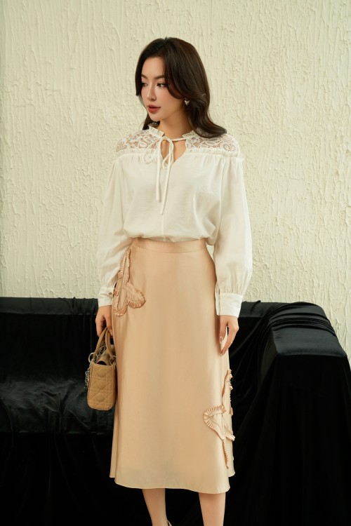 Sixdo Dark Beige Butterfly Organza Midi Skirt