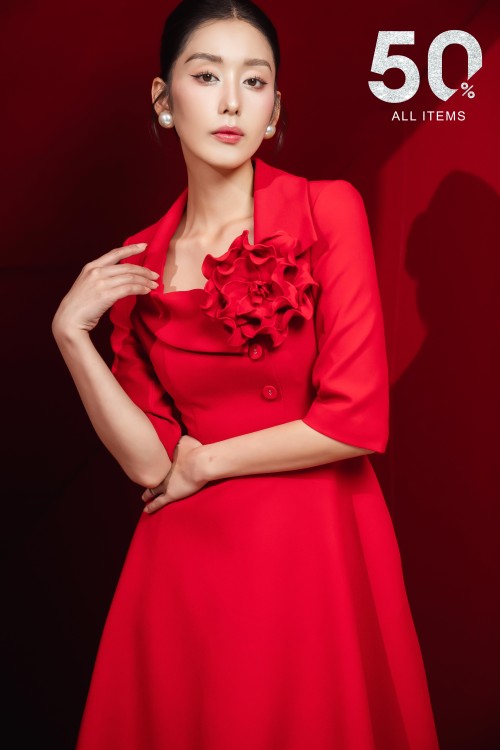 Sixdo Red Woven Flared Dress With Flower