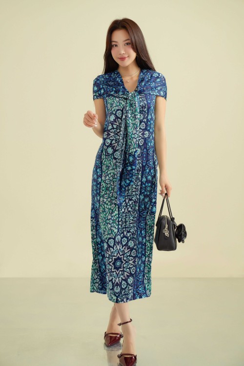 Sixdo G-Dark Navy Silk Loose Dress