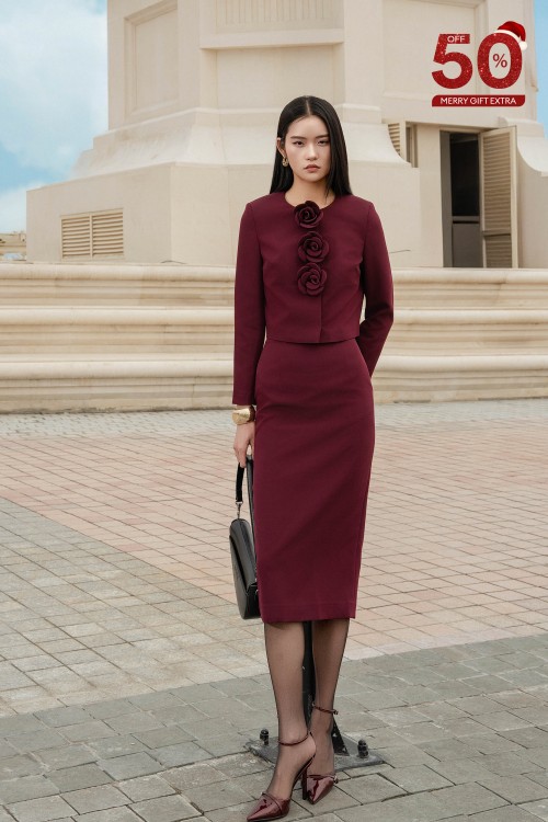 Plum Woven Pencil Skirt