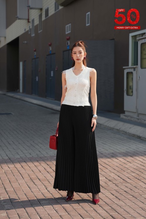 Black Pleated Silk Pants