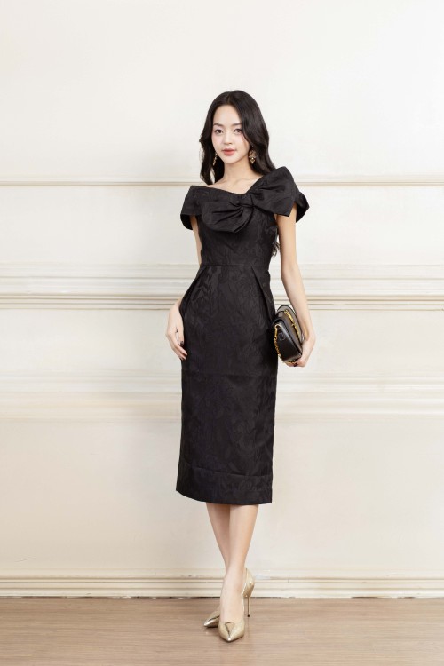 Black Off-shoulder Midi Brocade Dress