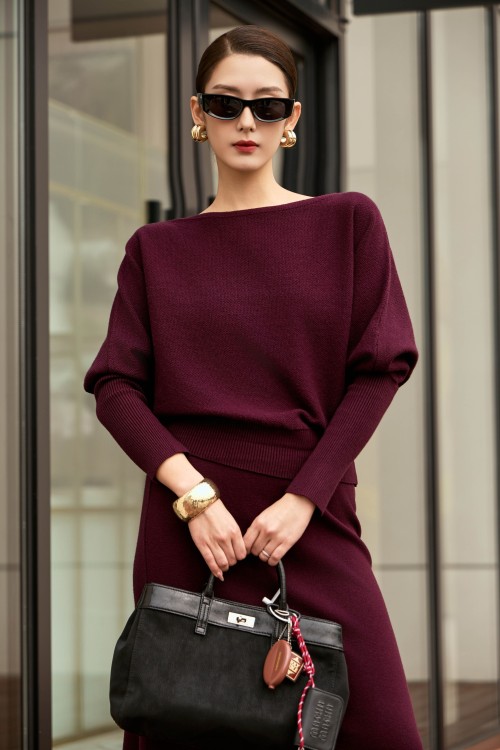Sixdo Dark Purple Batwing Sleeves Knit Blouse