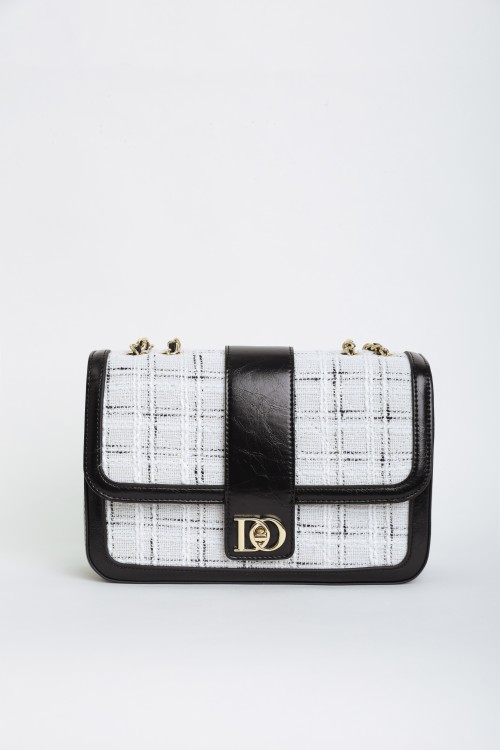 White Contrast Flap Shoulder Bag