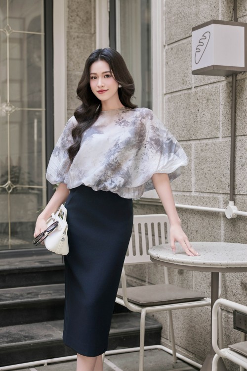 Grey Pleated Satin Organza Top (PREMIUM)