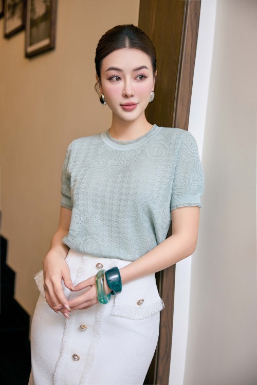 Light Mint Knit Blouse