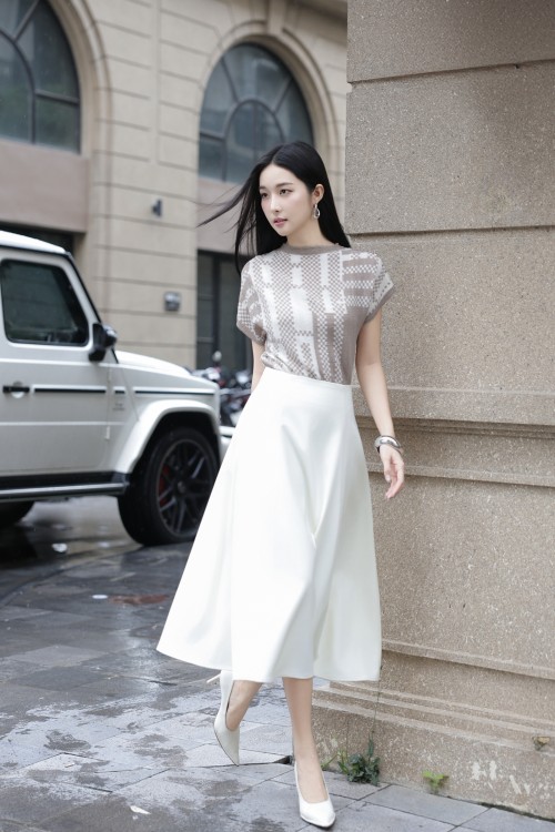 Cream Tuytsi Flared Skirt