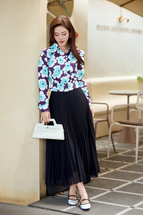 Black Pleated Chiffon Flared Skirt