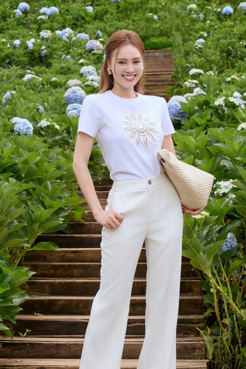 White Embroidered Sun Cotton Tshirt