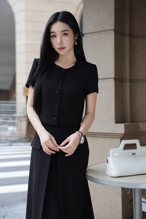 Black Woven Vest
