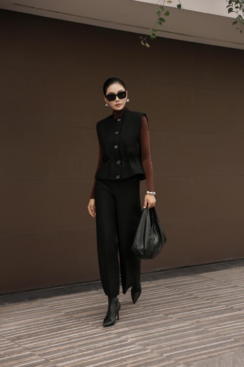 Black Woven Loose Pants