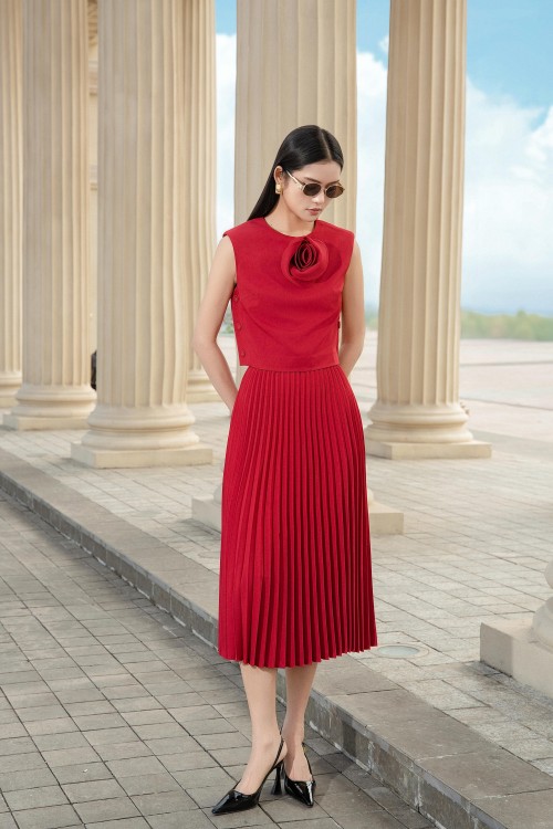 Red Pleated Tuytsi Flared Skirt