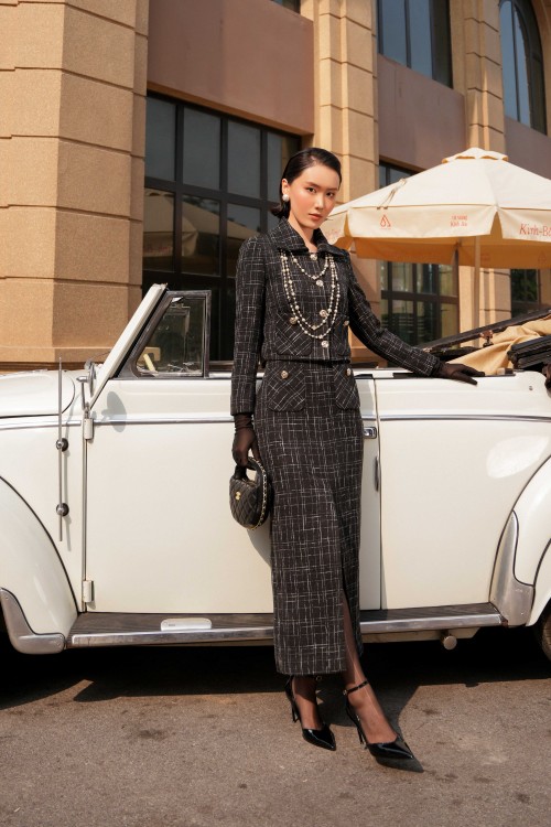 Black Tweed Loose Skirt