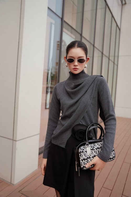 Gray Long Sleeves Wool Blouse