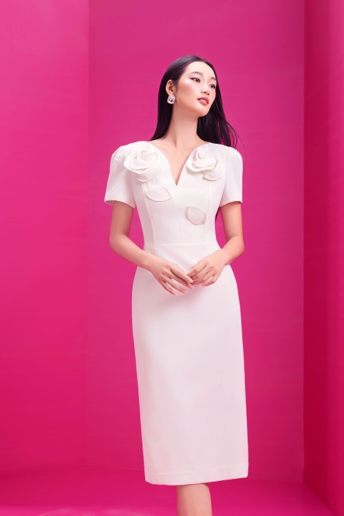 Sixdo Light Cream 3D Flower Tuytsi Pencil Dress