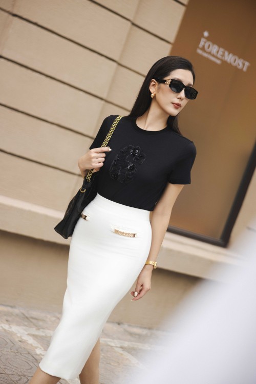 Sixdo White Woven Pencil Skirt
