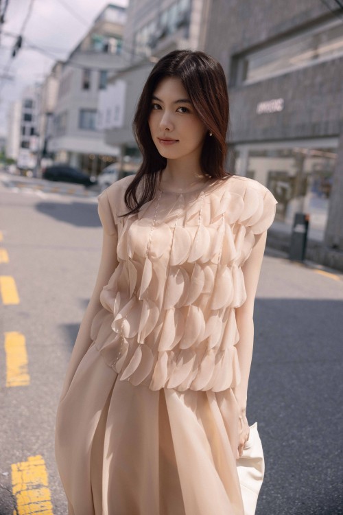 Sixdo Beige Organza Blouse