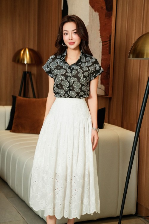 Sixdo White Floral Raw Flared Skirt
