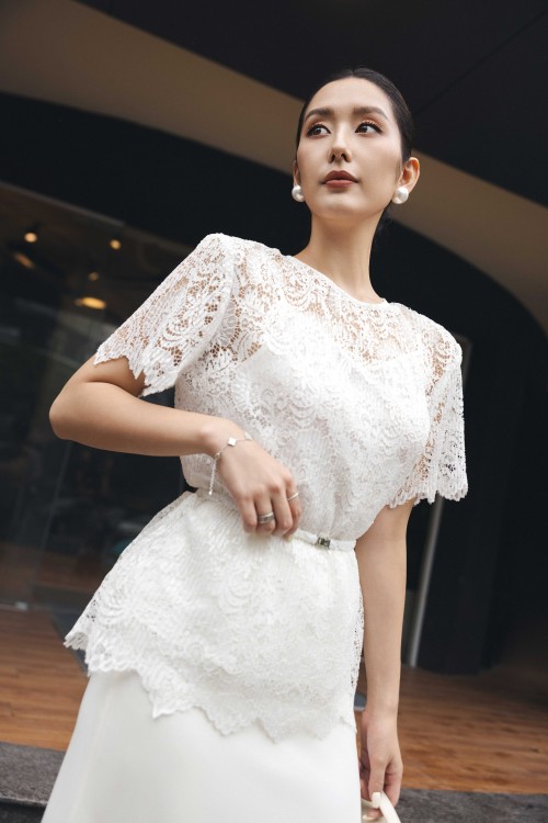 Sixdo White Lace Blouse