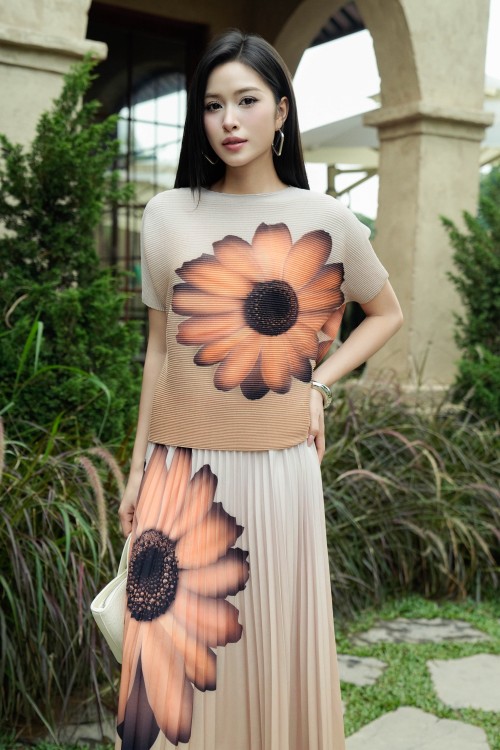 Sixdo Brown Flared Woven Blouse