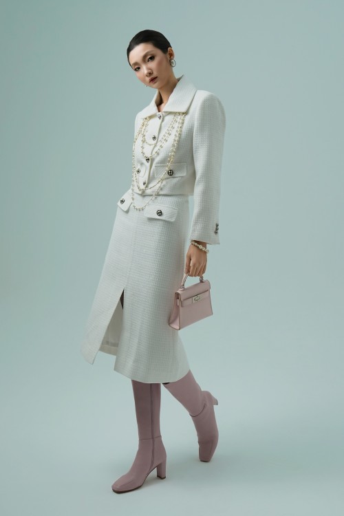 Sixdo White Cropped Tweed Vest