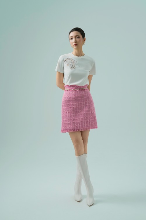 Sixdo White Flower Embroidery Tshirt